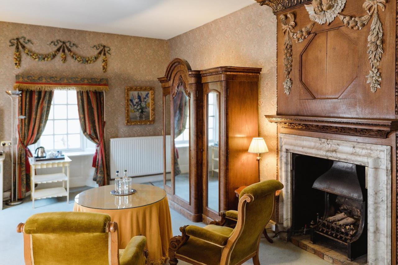 Roman Camp Country House Hotel Callander Bagian luar foto