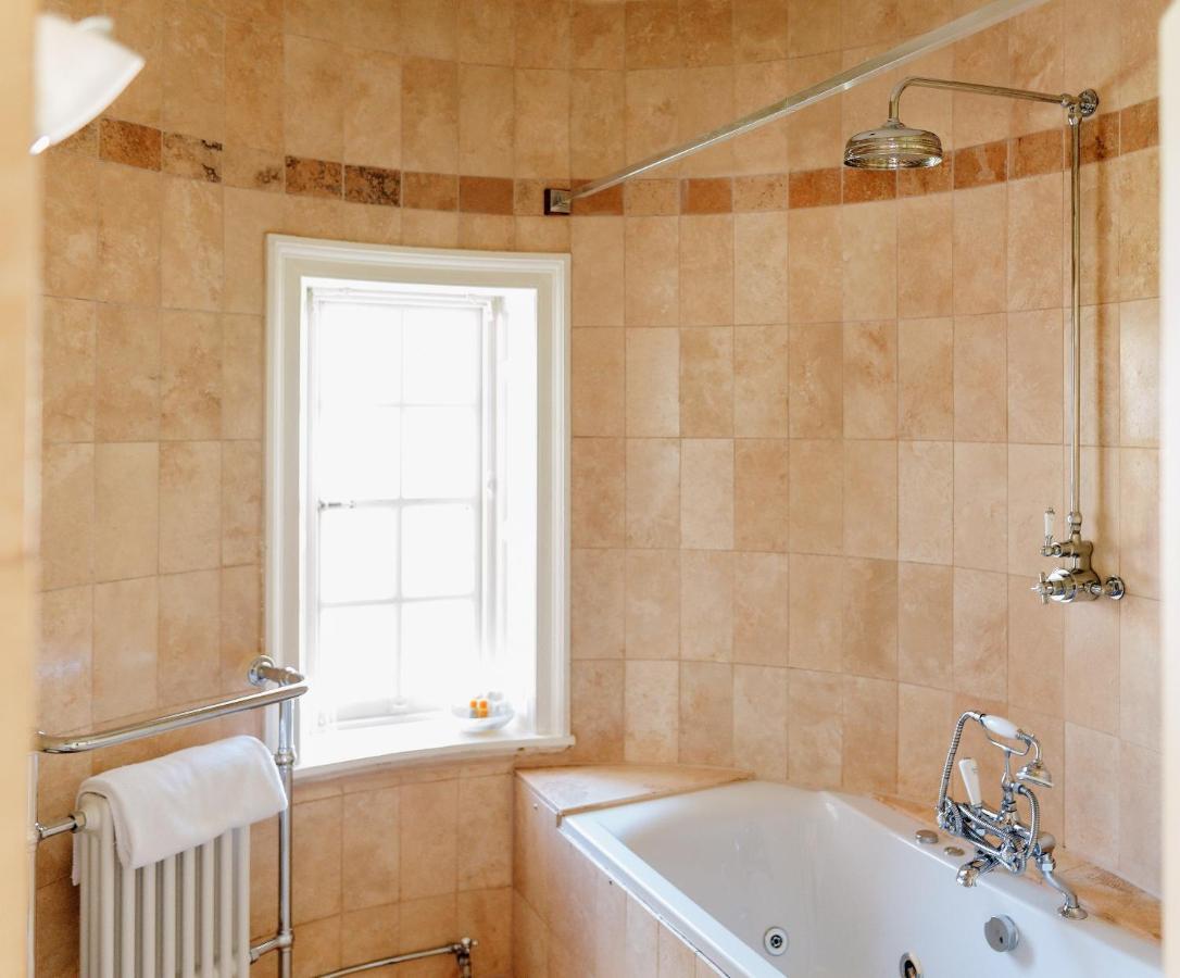 Roman Camp Country House Hotel Callander Bagian luar foto